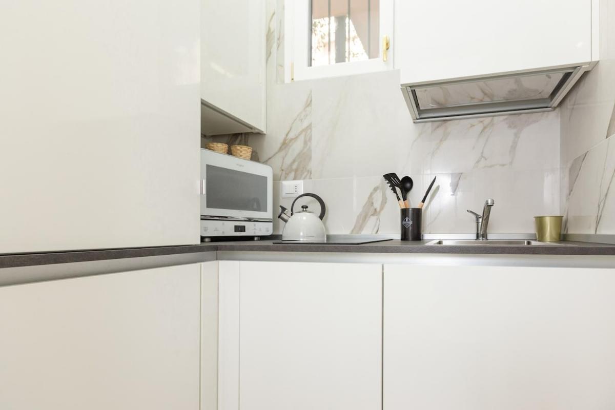 Flower - New Bright In Brera Appartement Milan